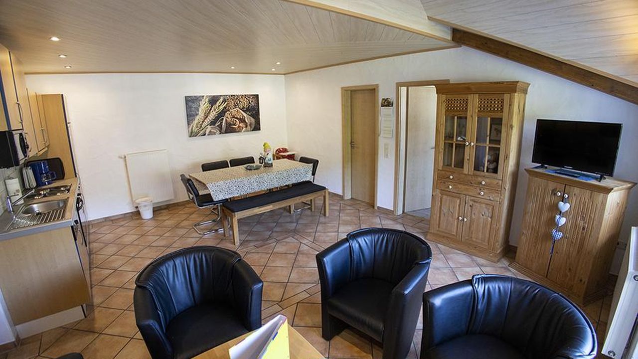 Gerwenshof, Familie Schmidt - Ferienwohnung Dreschdele - Niedersorpe Schmallenberger Sauerland Gerwenshof, Familie Schmidt - Ferienwohnung Dreschdele - Niedersorpe Schmallenberger Sauerland